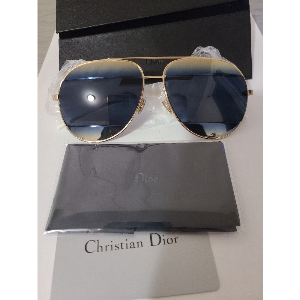 Authentic Unisex Christian Dior Sunglasses - Picture 3 of 6